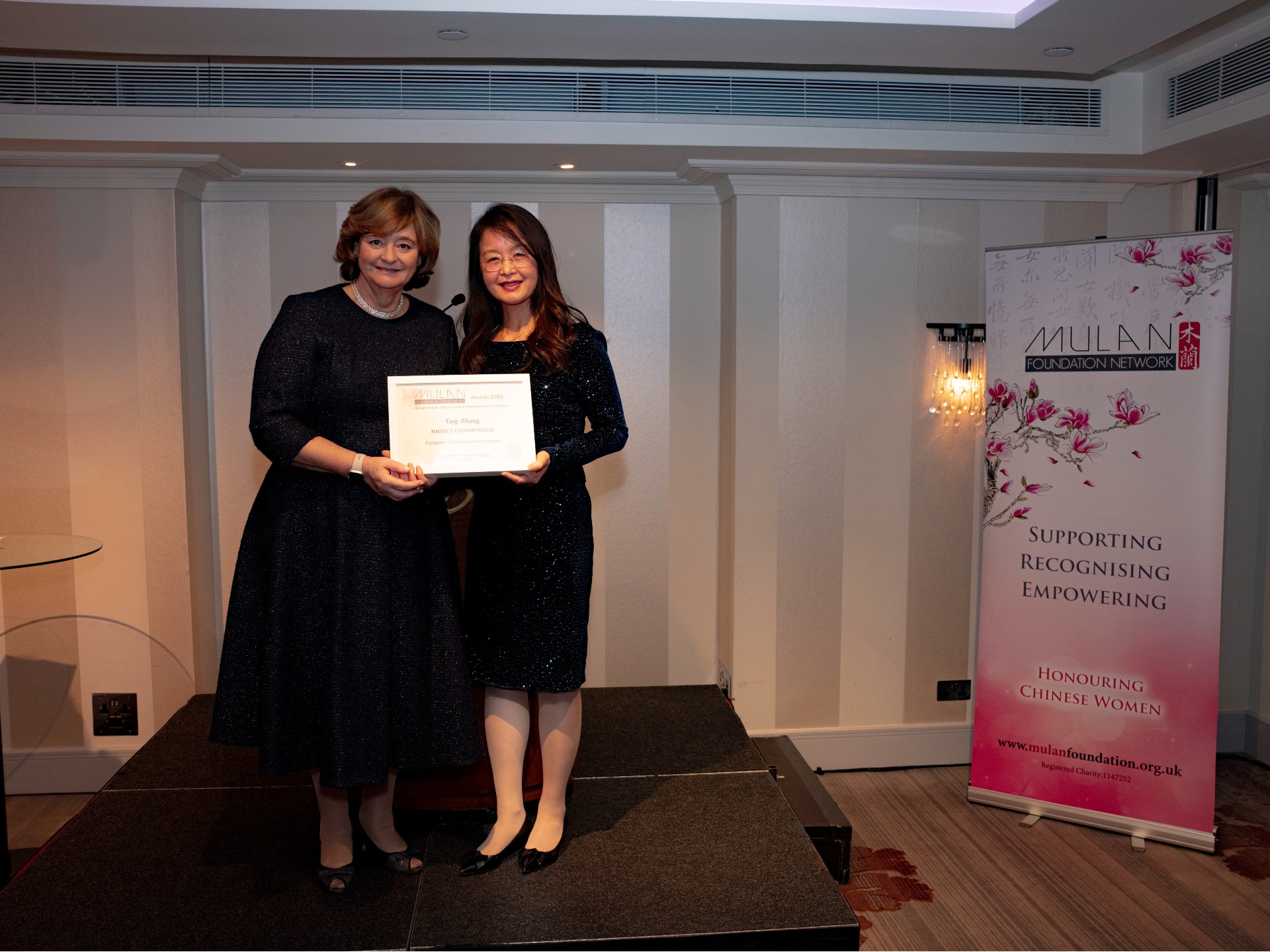 Mulan Award for Ting Zhang – an accolade to recognize her contributions to business